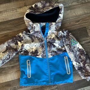 Nice light jacket for spring or fall season